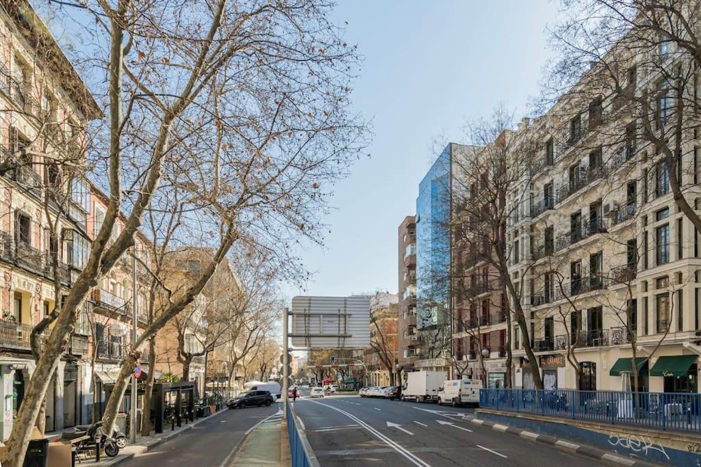 Cosy Interior-studio In Chamberi-traf Appartement Madrid